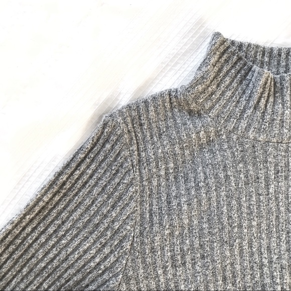 ARITZIA WILFRED FREE MARIE LIGHT GREY MOCK NECK LONG SLEEVE KNIT SWEATER DRESS - Picture 6 of 10